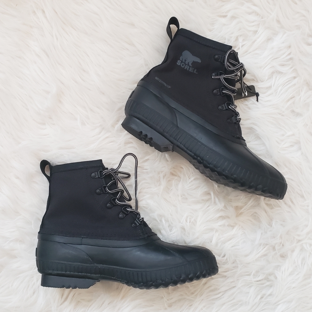 NEW Sorel Cheyanne ll Short Nylon Men's Waterproof Black Boot